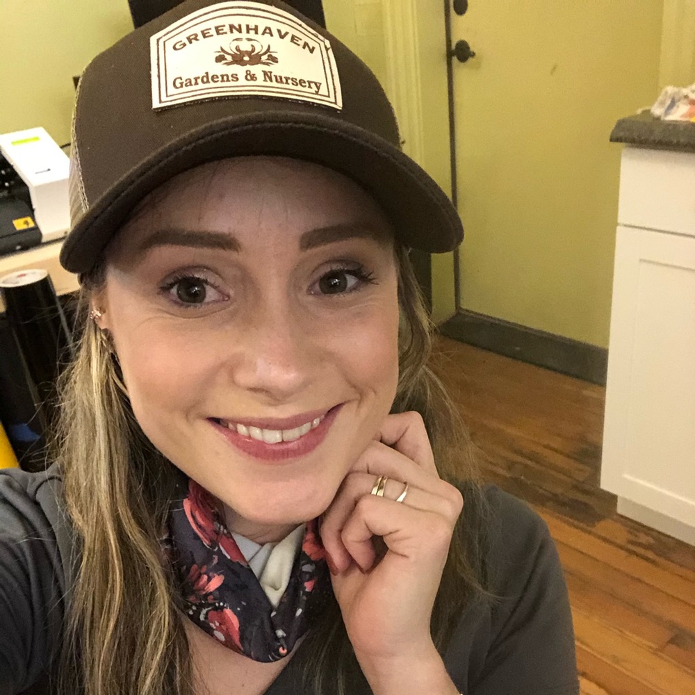 Meet your Posher, Kayla
